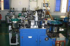 合作工廠(chǎng)生產(chǎn)車(chē)間